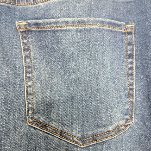 Time & Tru Women's Jeans Size 14 Petite Medium Wash Blue Denim 32x26 - Picture 8 of 9